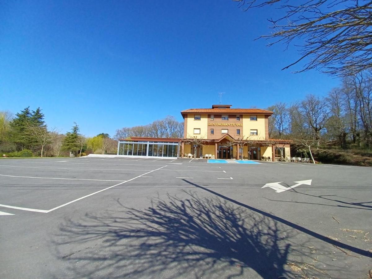 Hotel Restaurante Val Antas de Ulla Екстериор снимка