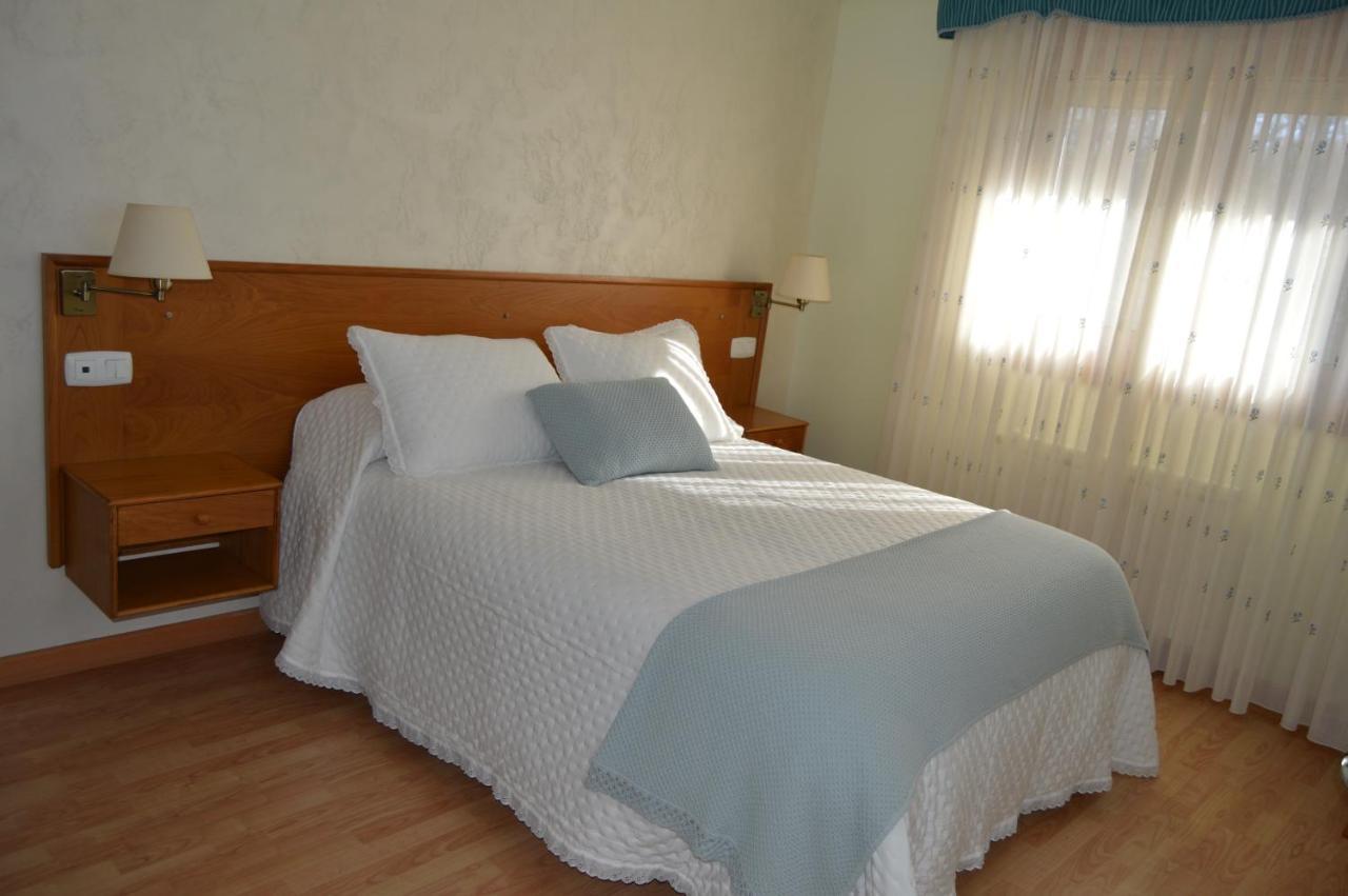 Hotel Restaurante Val Antas de Ulla Екстериор снимка